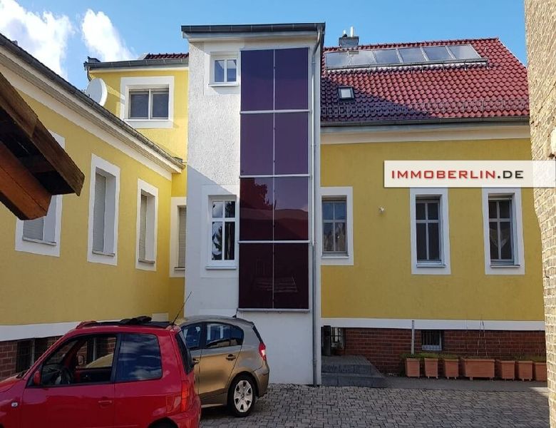 IMMOBERLIN.DE - Exzellentes Anwesen mit sanierten Gebäuden & Grundstückspotential